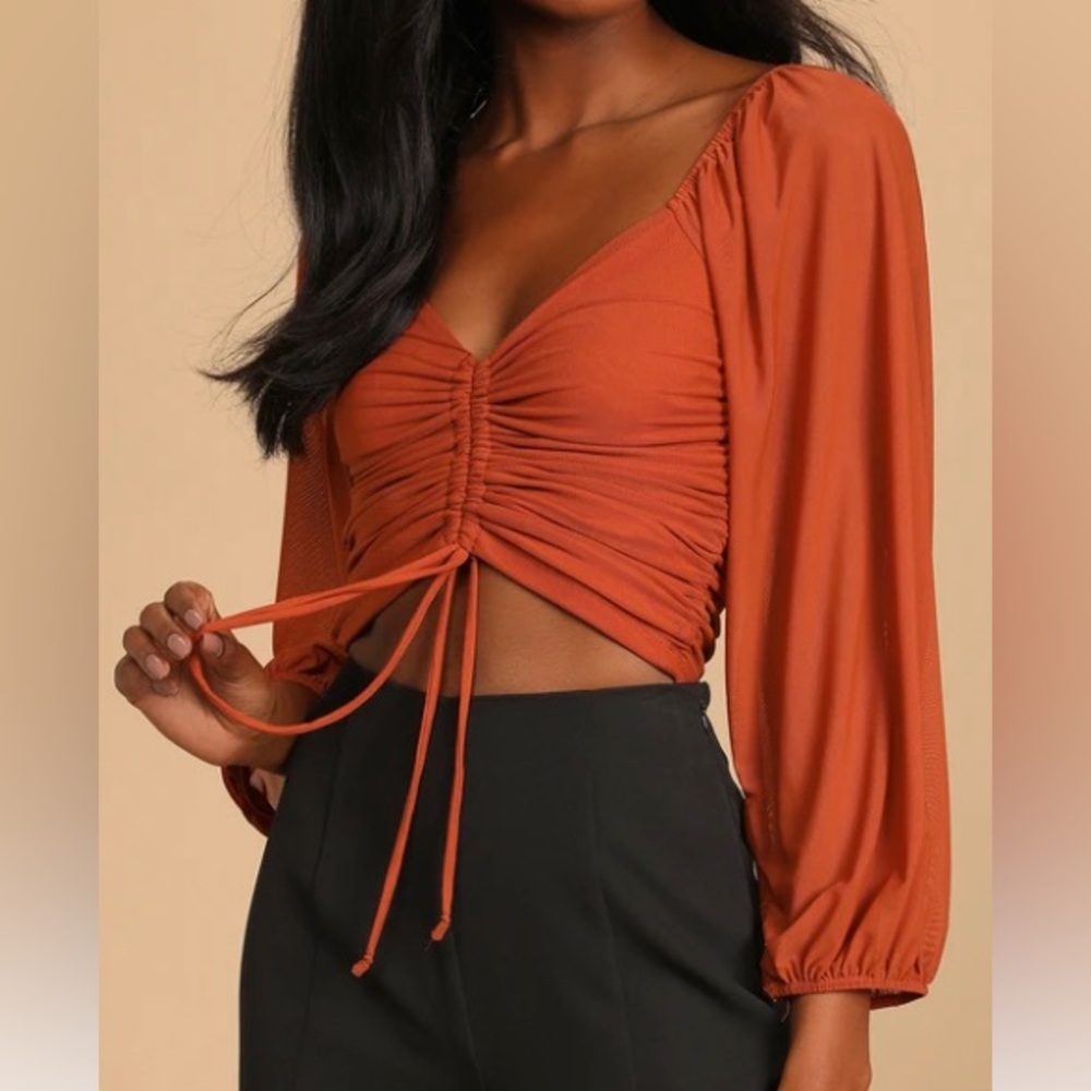 Lulus ruched long sleeve crop top - Size Small